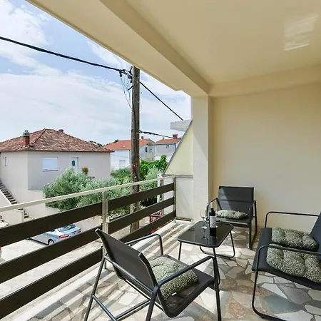 Apartman Crowonder Borik Near The Sea With 2 Balcony, Garden And Bbq