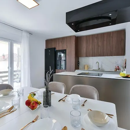 Crowonder Borik Near The Sea With 2 Balcony, Garden And Bbq *